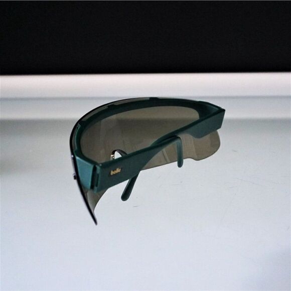 BOLLE Eagle Vision France Sport Glasses Jaguar Green w Soft Bolle Case - Picture 3 of 12